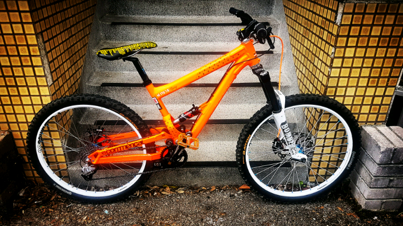 commencal supreme 6 2012
